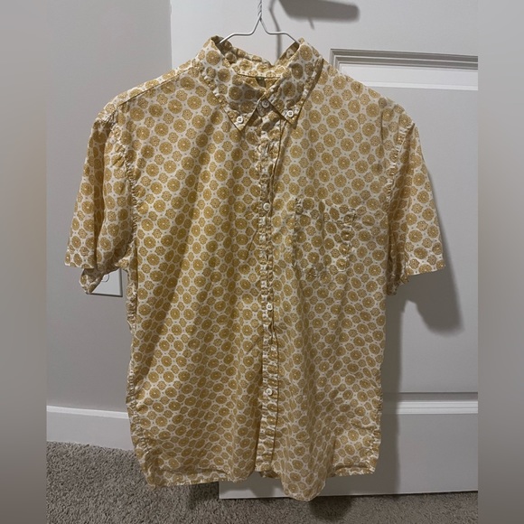 Lost Enterprises Casual Button-Down Hawaiian Cool Pattern Yellow Men’s Small - Picture 5 of 6